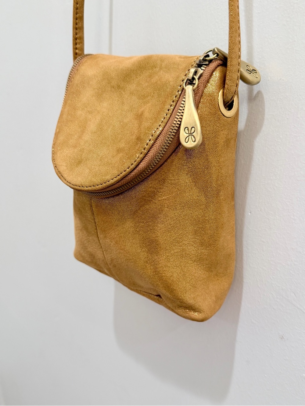 Hobo Fern Metallic Bronze Gold Leather Crossbody Bag Mini Phone Purse NWOT - Picture 7 of 14